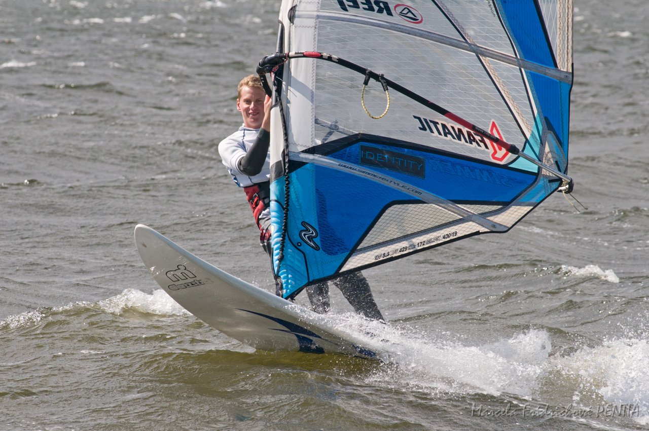 D2011-007-1406.jpg
