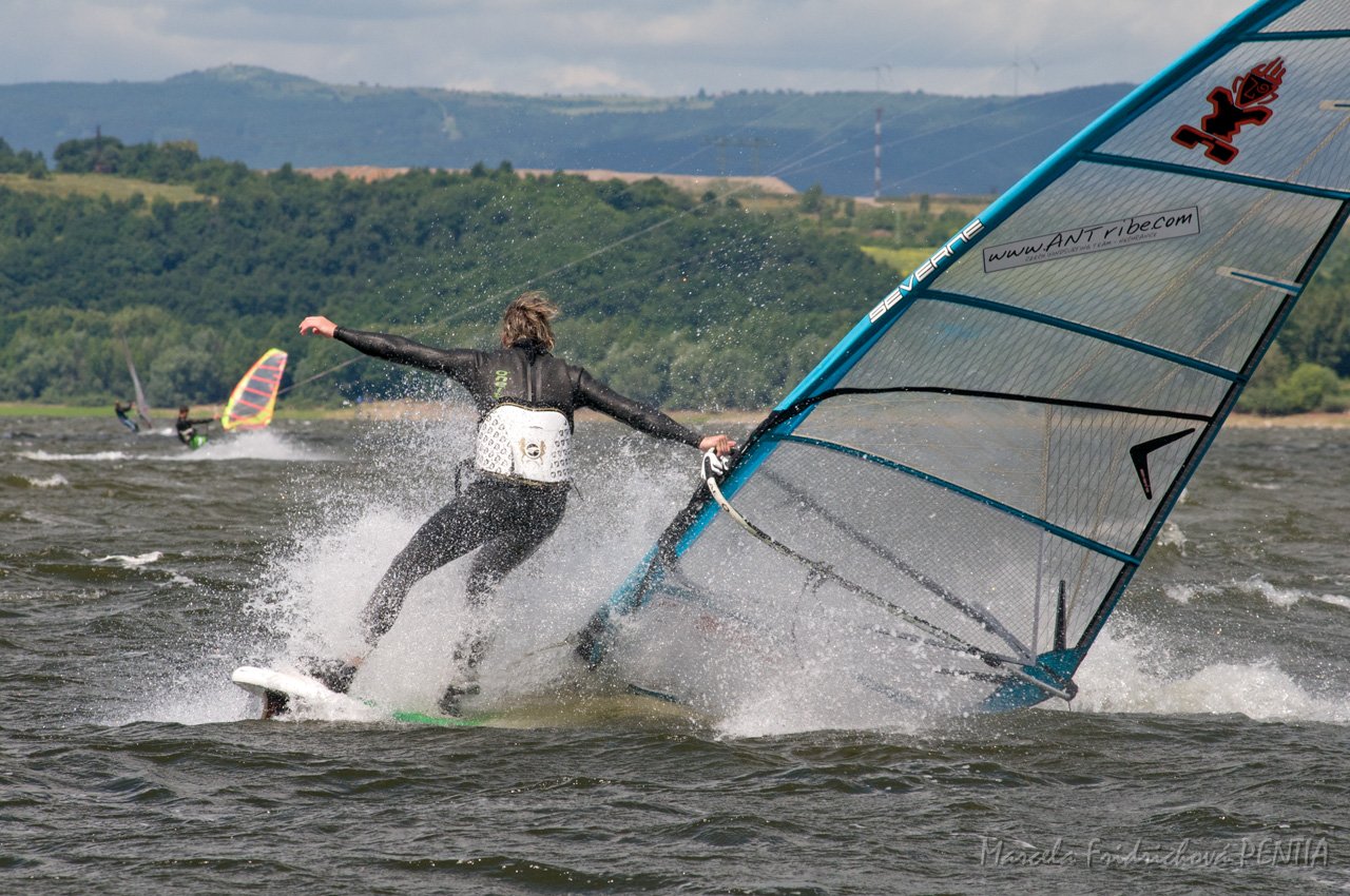 D2011-007-1563.jpg