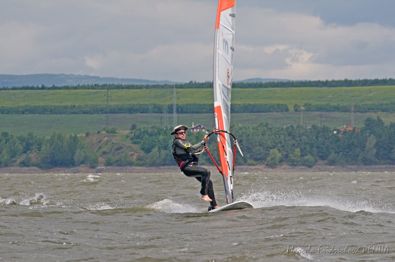 D2011-007-1596.jpg