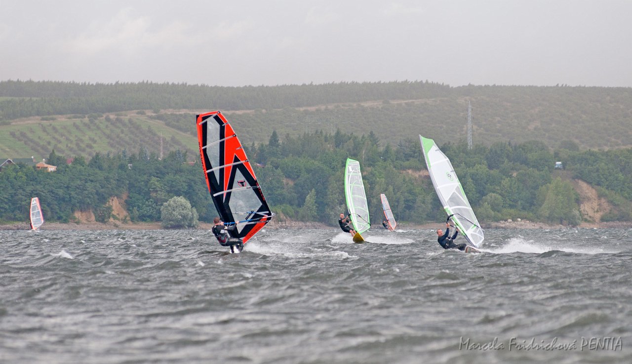 D2012-011-171u.jpg