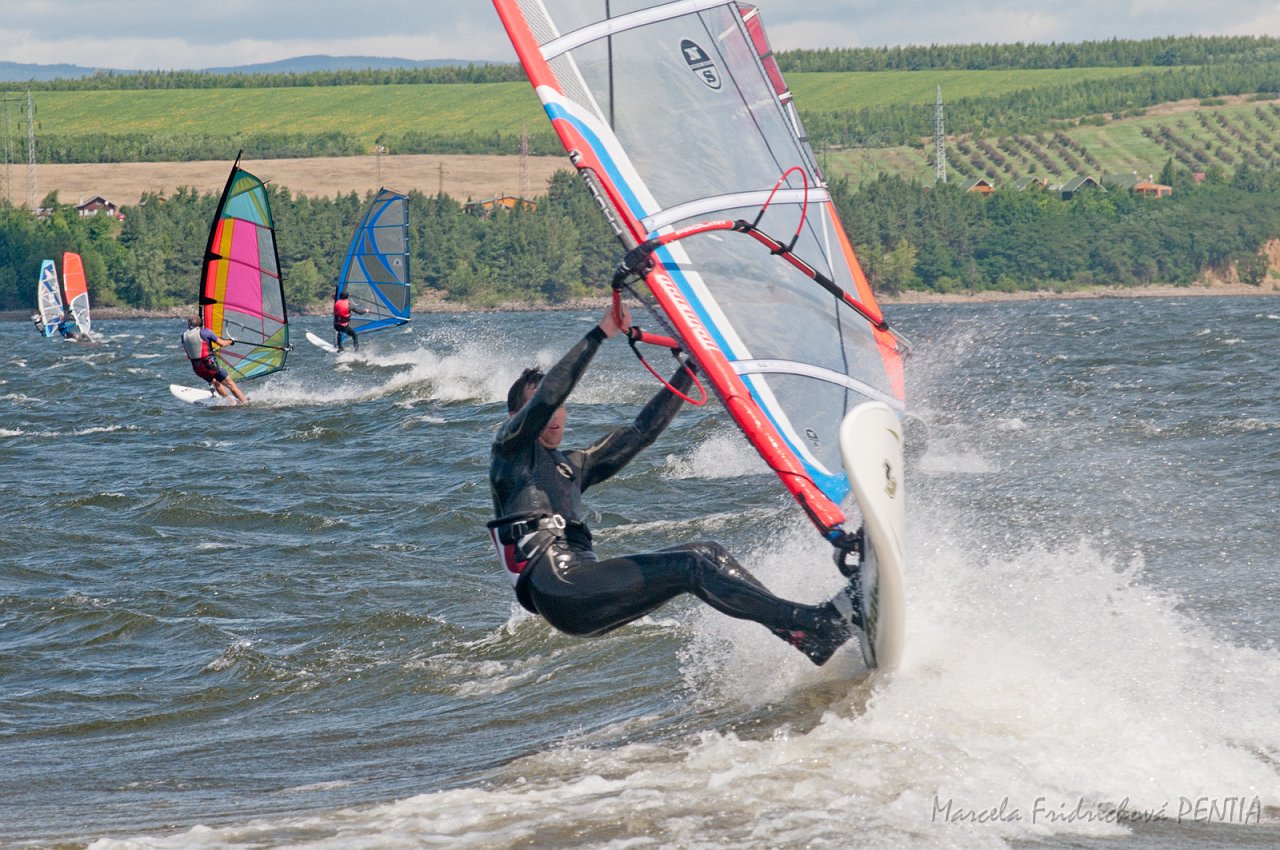 D2012-011-301u.jpg