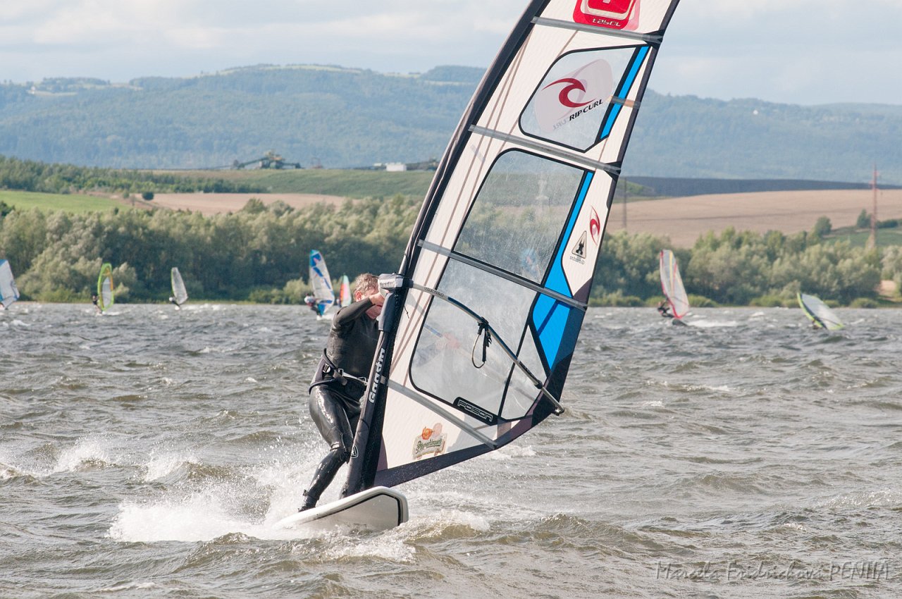 D2012-011-473u.jpg