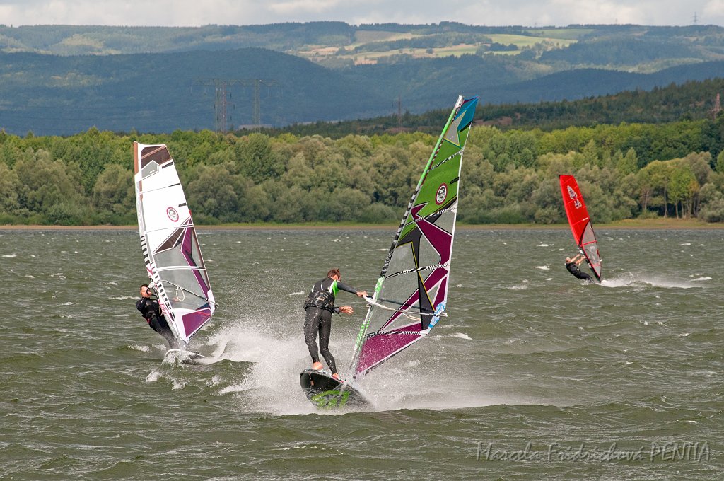 D2012-015-025u.jpg
