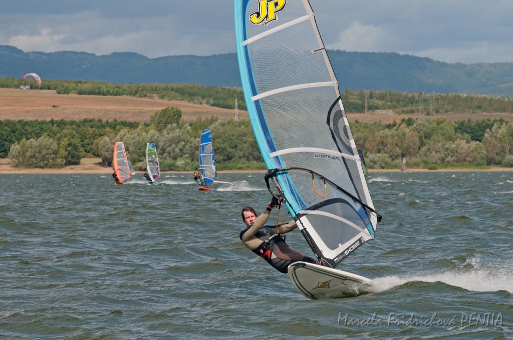 D2012-015-071u.jpg