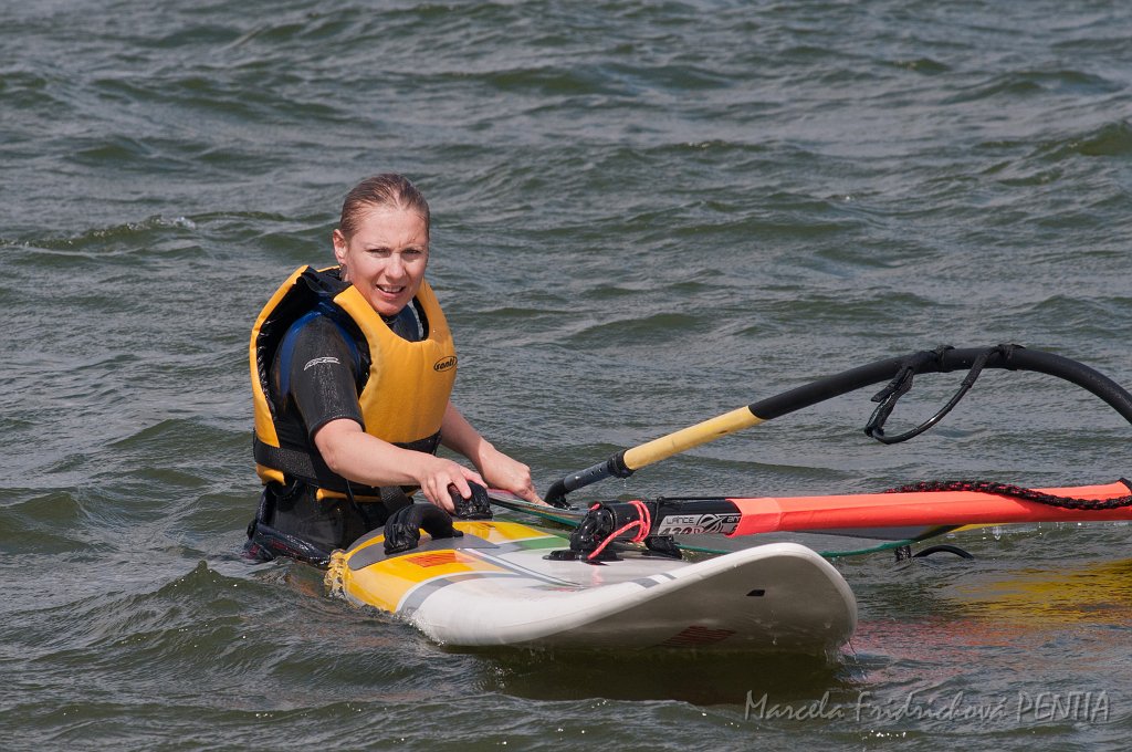 D2012-015-120u.jpg