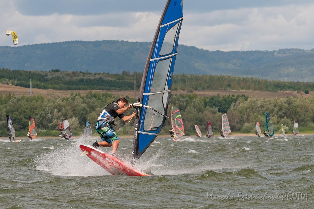D2012-015-138u.jpg