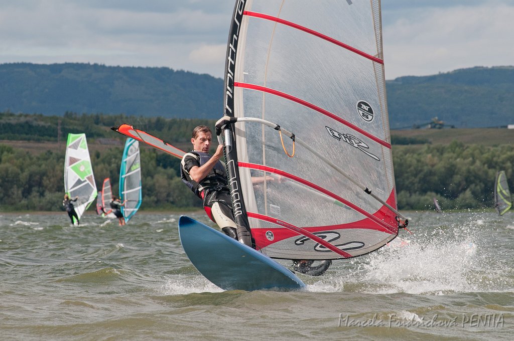 D2012-015-295u.jpg