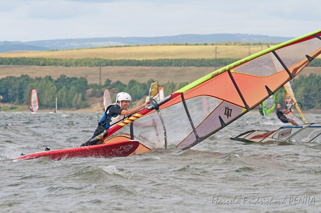 D2012-015-304u.jpg