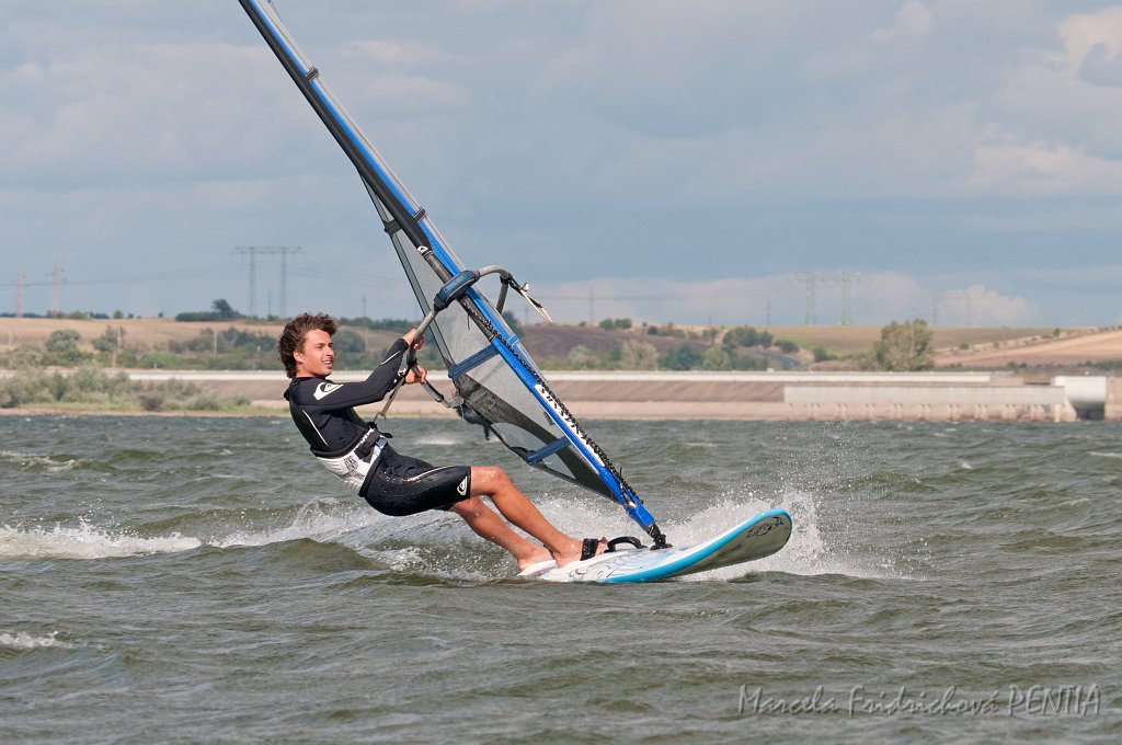 D2012-015-320u.jpg