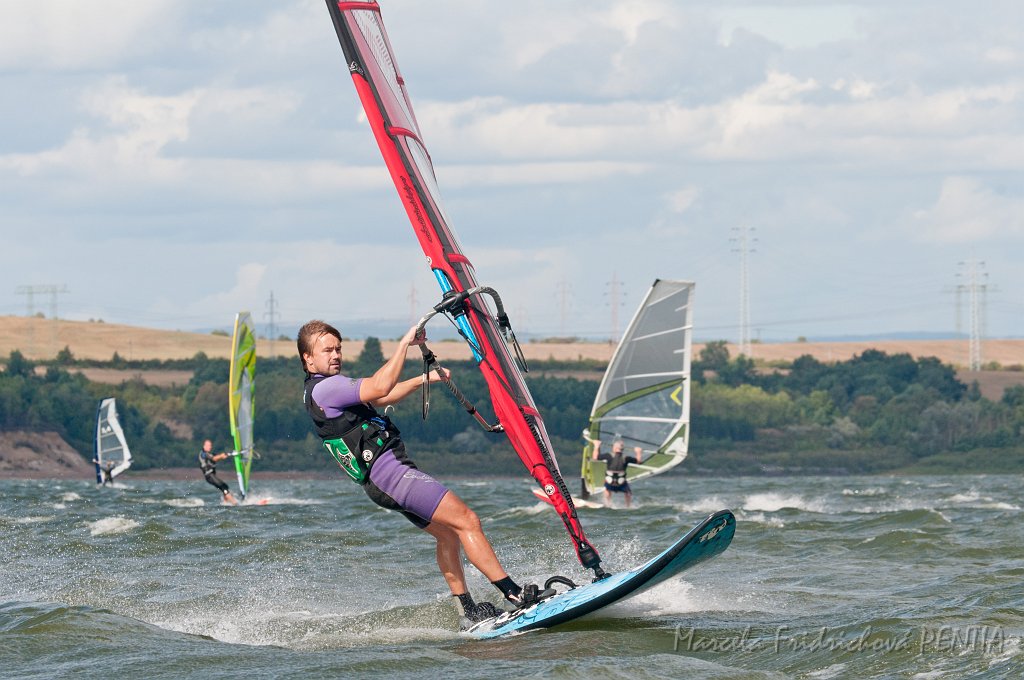 D2012-015-325u.jpg