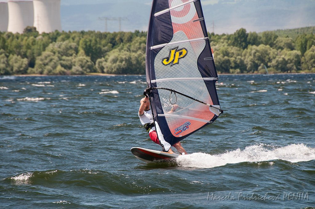 D2015-039-033u.jpg