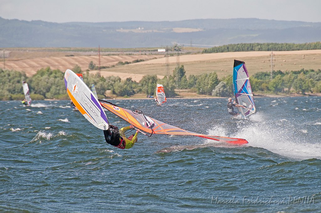 D2015-039-113u.jpg