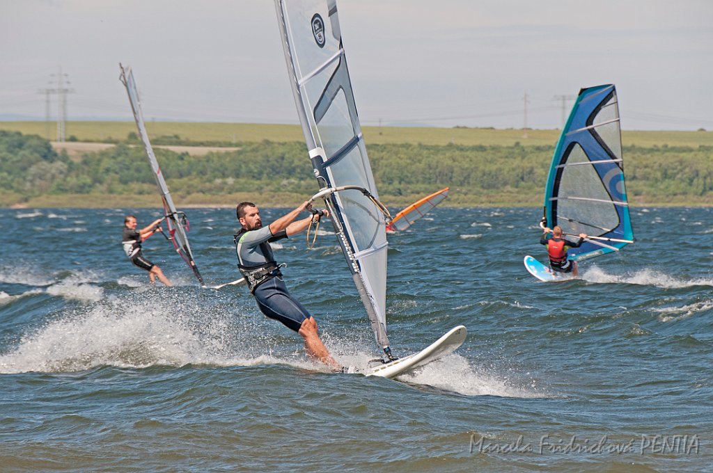 D2015-039-121u.jpg