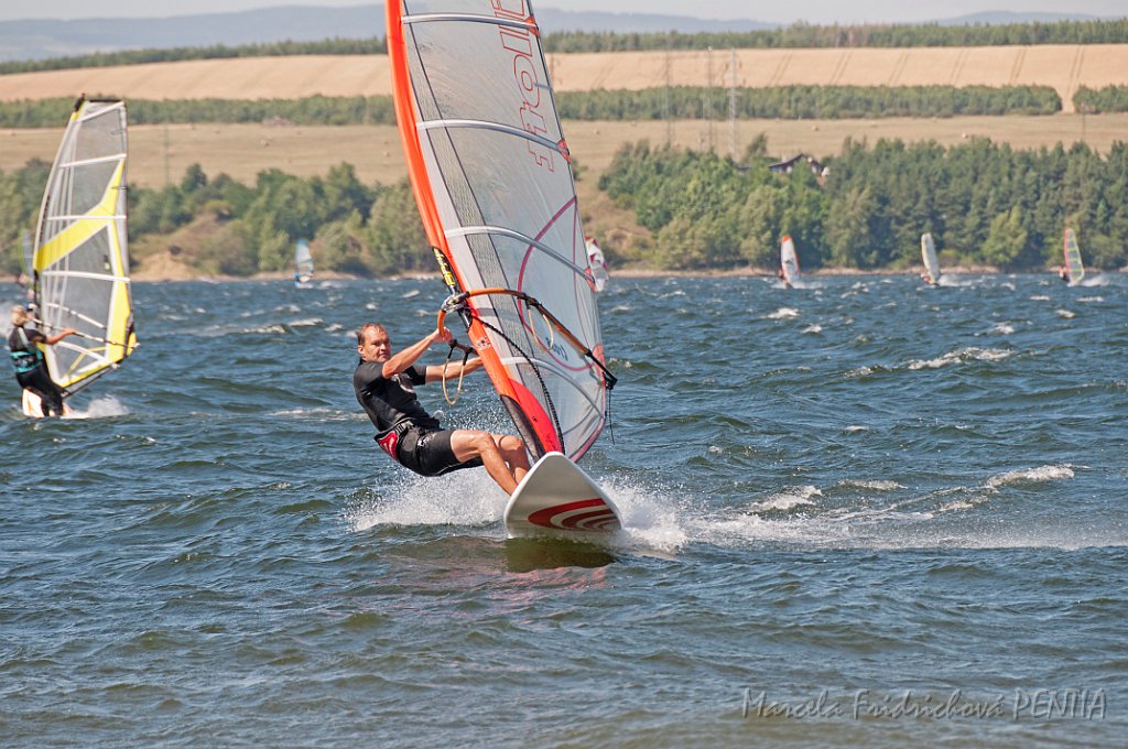 D2015-039-122u.jpg
