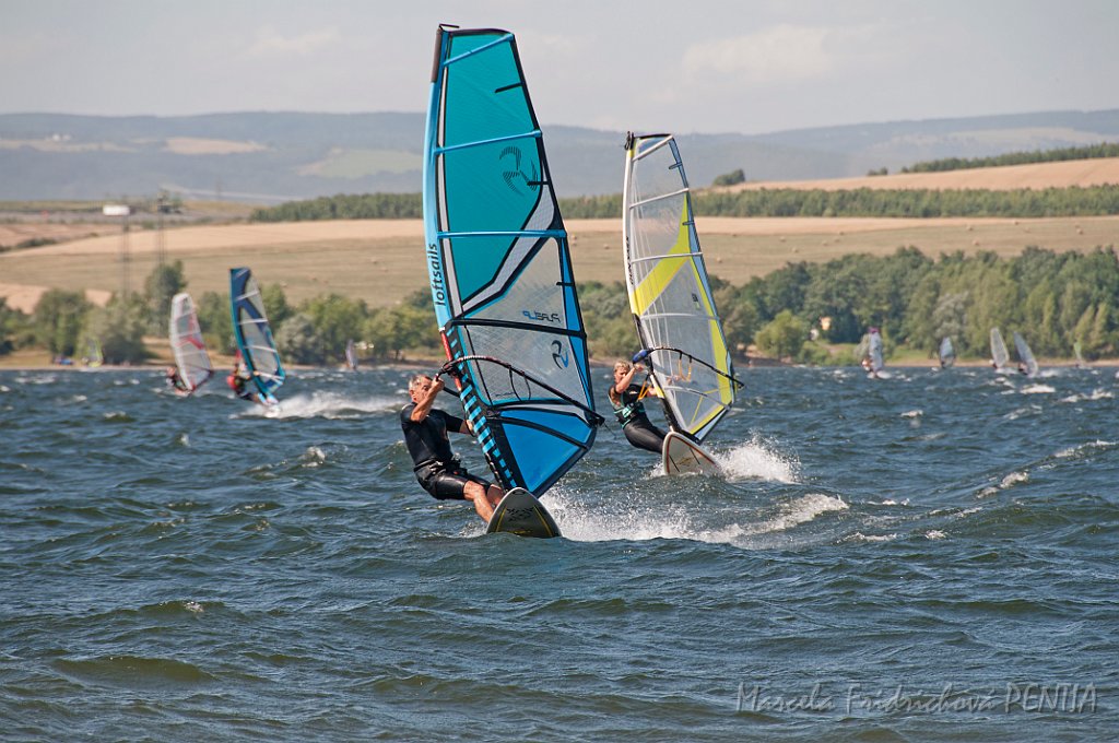 D2015-039-140u.jpg