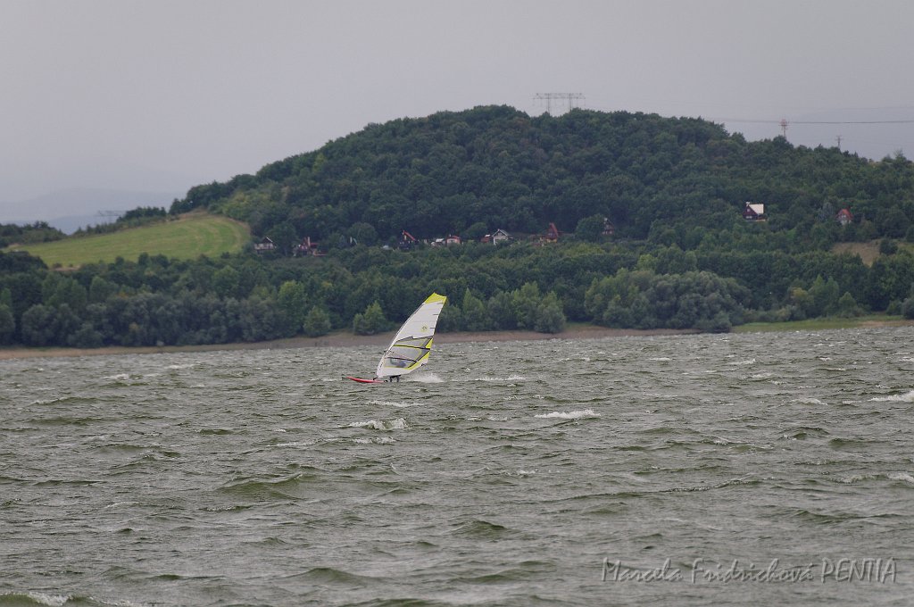 D2015-052-0553u.jpg