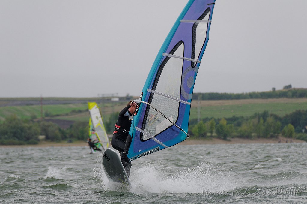 D2015-052-0558.jpg