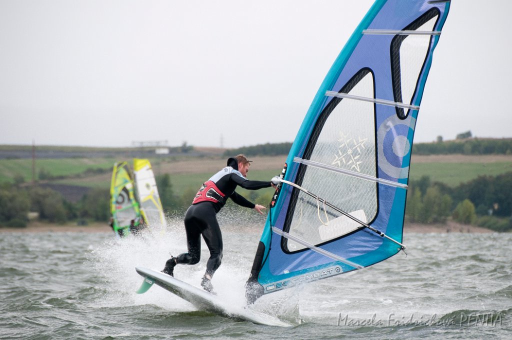 D2015-052-0559.jpg