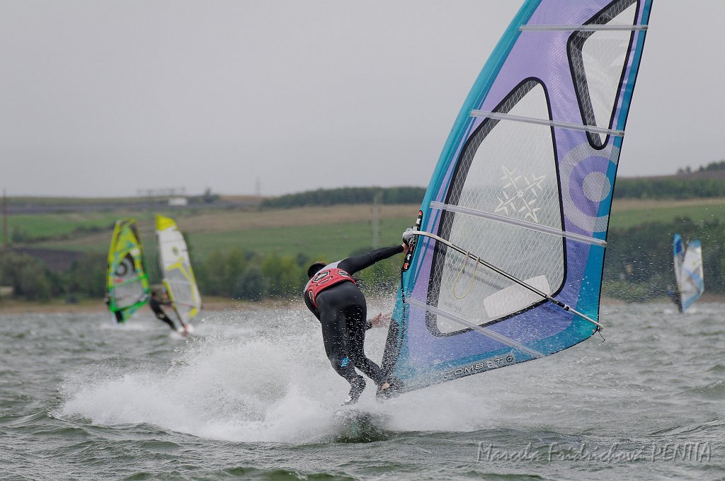 D2015-052-0560.jpg