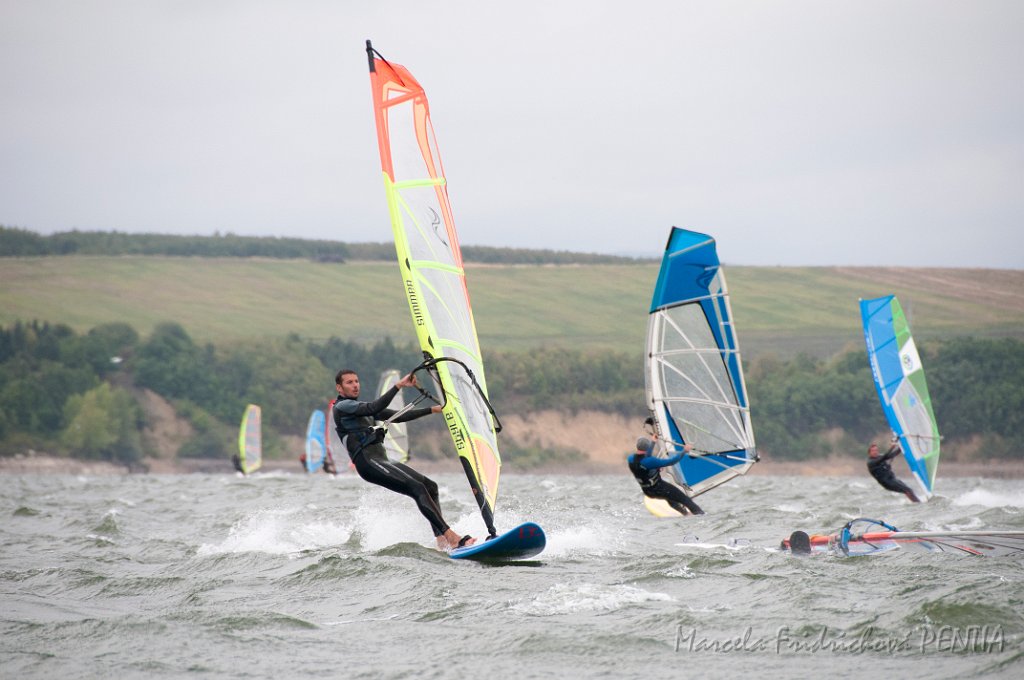 D2015-052-0601.jpg