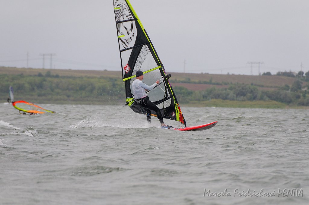 D2015-052-0670.jpg