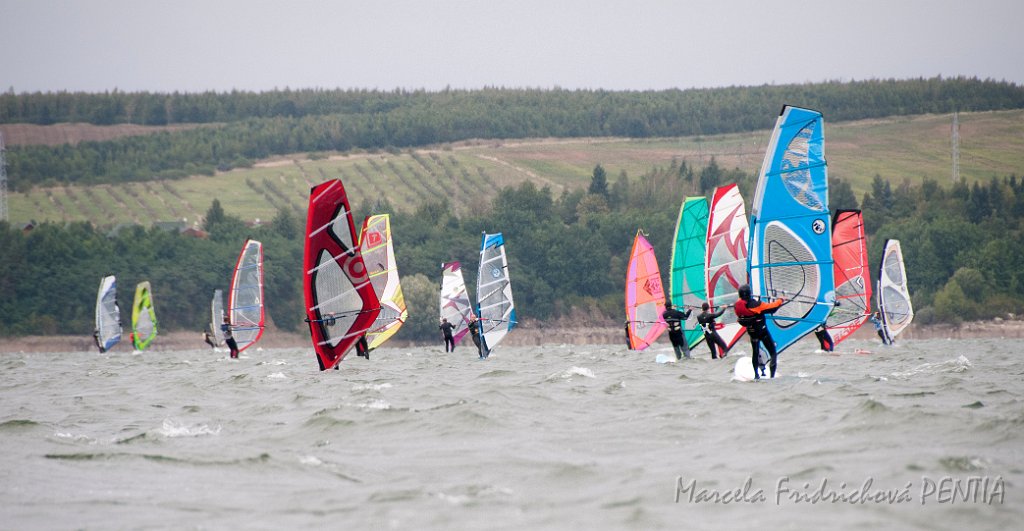 D2015-052-0675.jpg