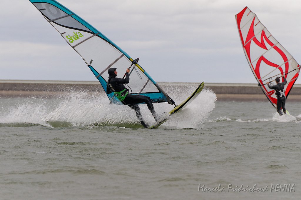 D2015-052-0677.jpg