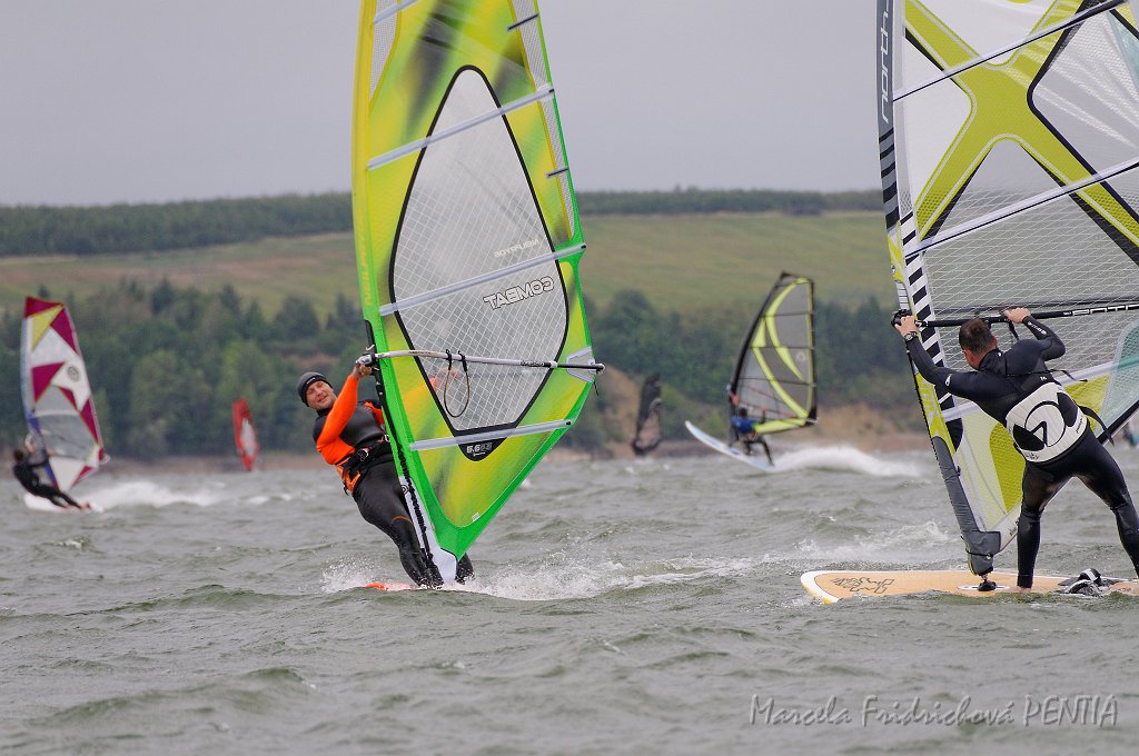 D2015-052-0681.jpg