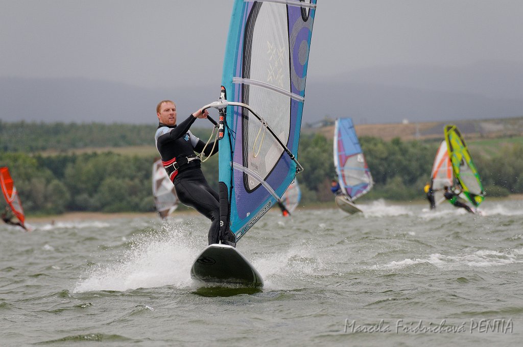 D2015-052-0683.jpg