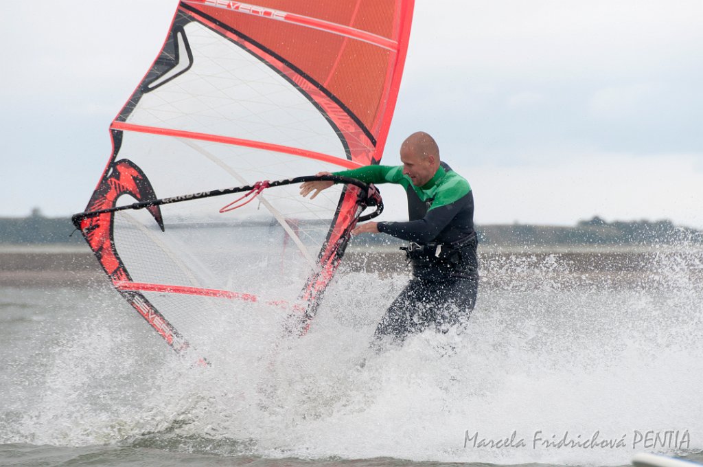 D2015-052-0691.jpg