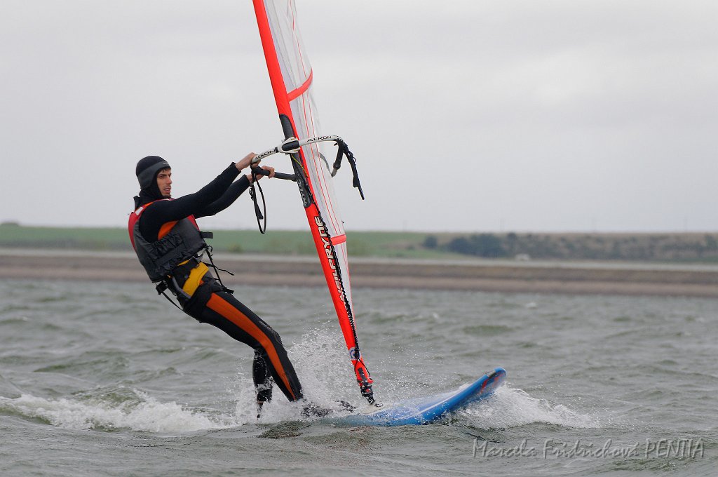 D2015-052-0700.jpg