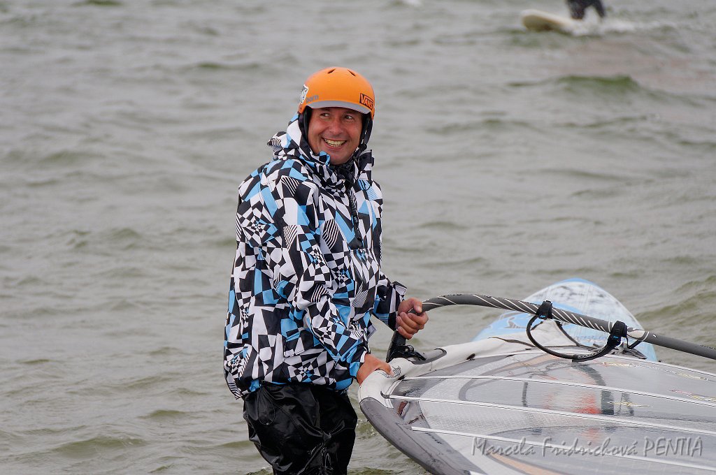 D2015-052-0712.jpg