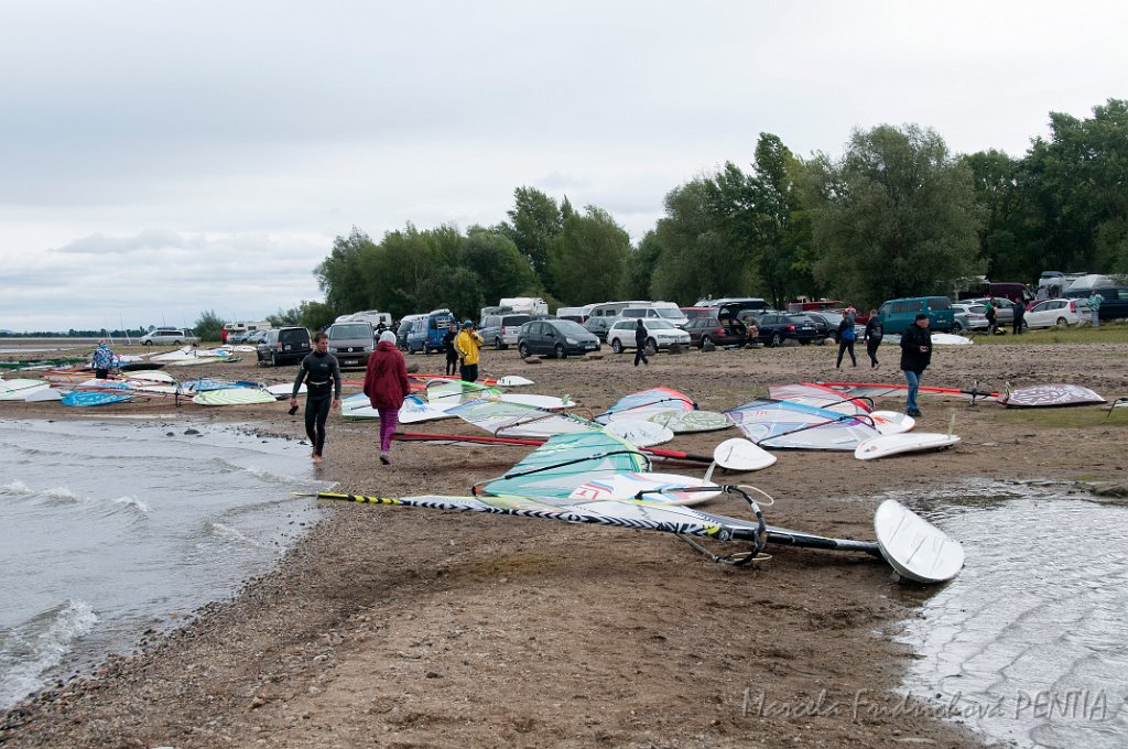 D2015-052-0718.jpg