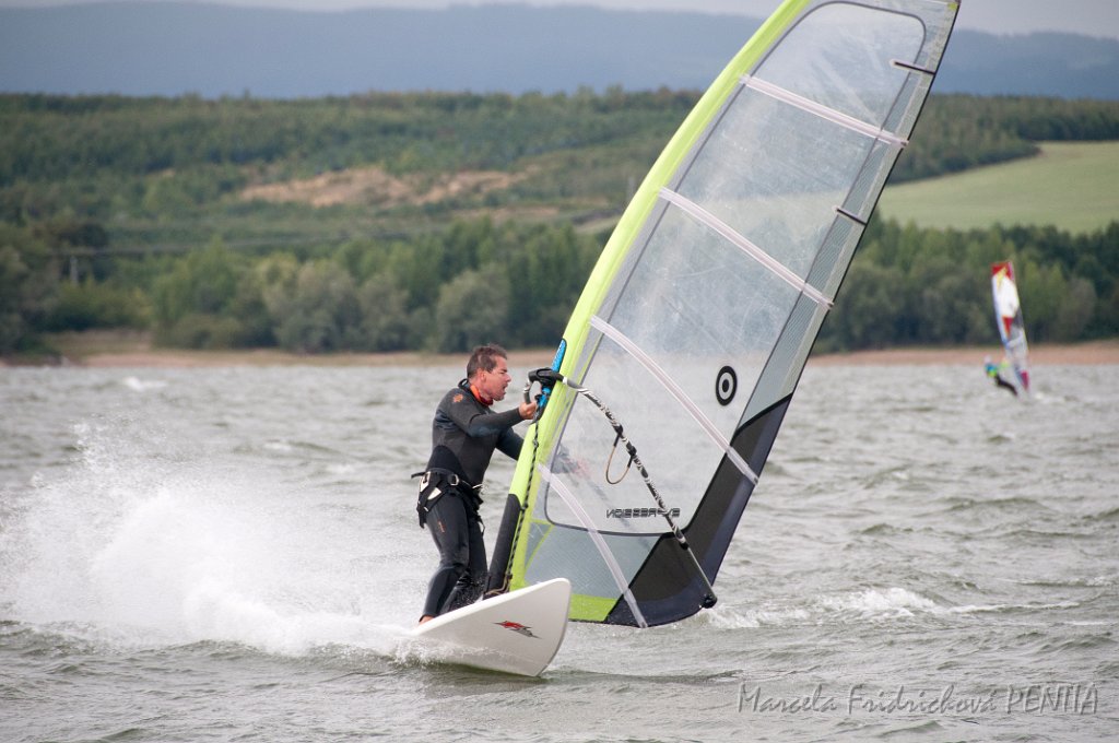 D2015-052-0765.jpg
