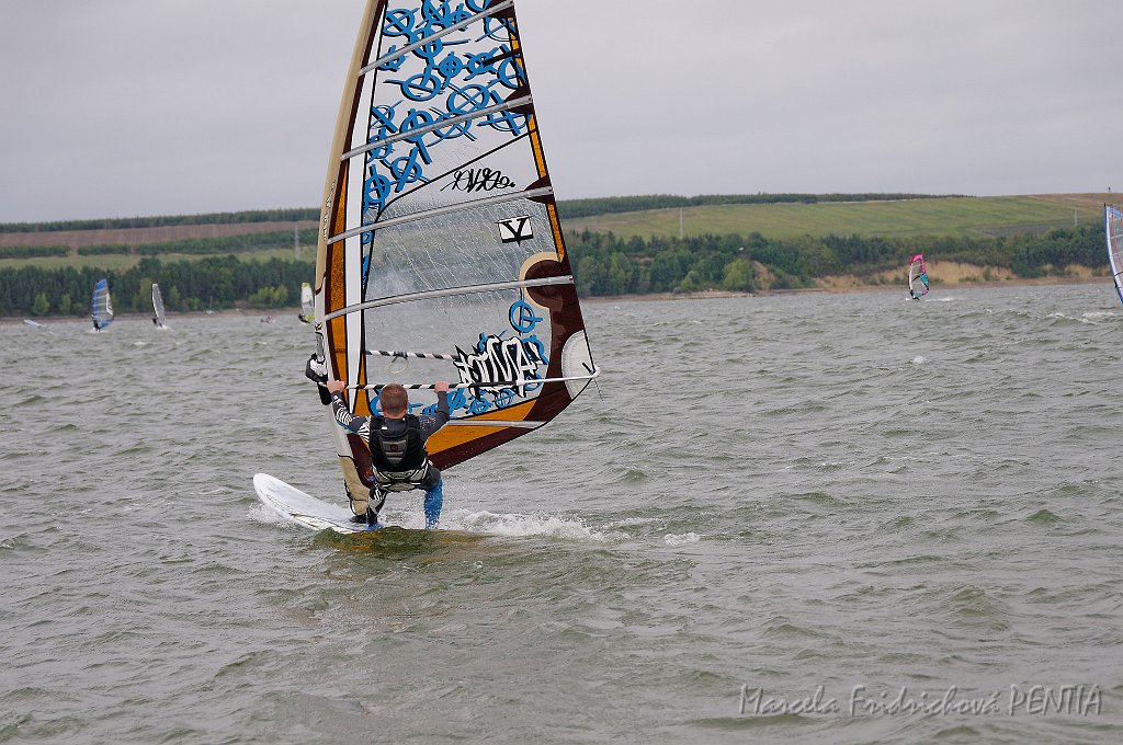 D2015-052-0784.jpg