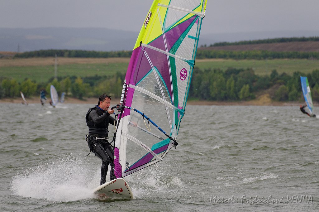D2015-052-0802.jpg