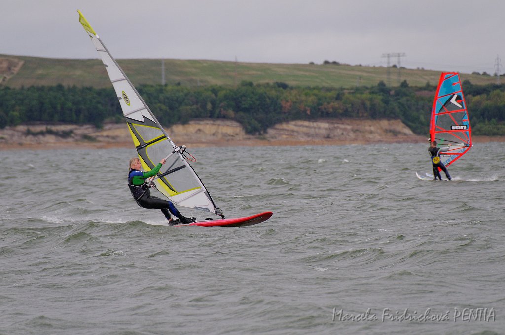 D2015-052-0813u.jpg