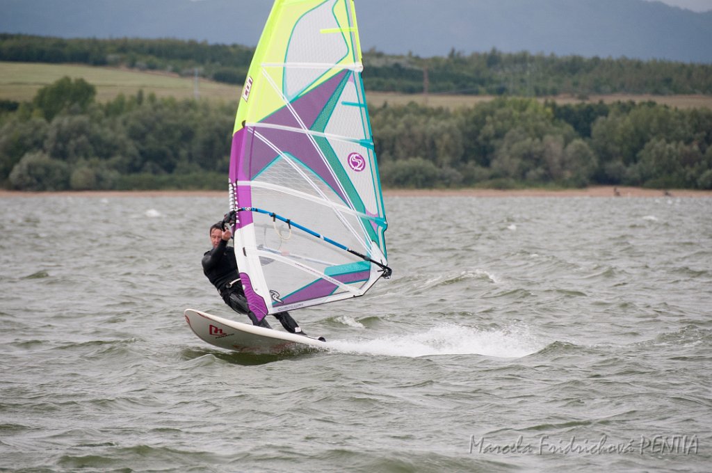 D2015-052-0825.jpg