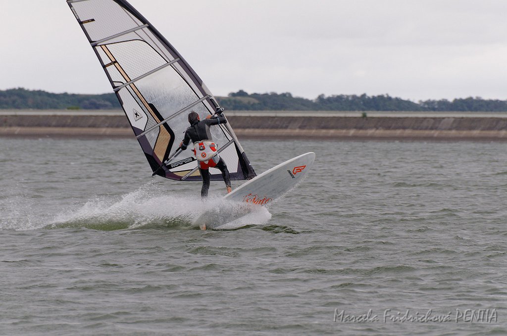 D2015-052-0831.jpg