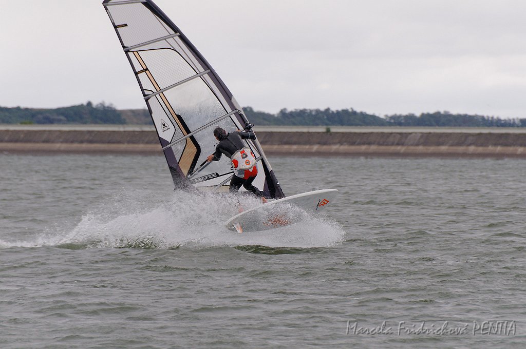 D2015-052-0832.jpg