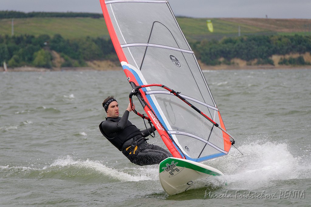 D2015-052-0877.jpg