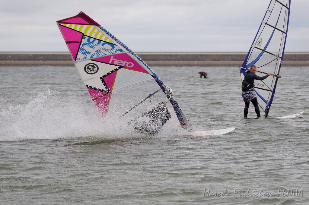 D2015-052-0881.jpg
