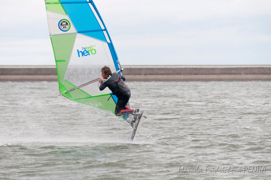 D2015-052-0890.jpg