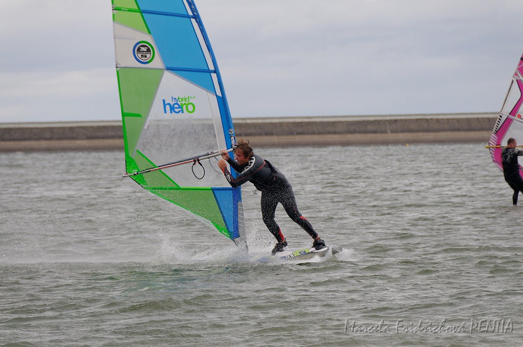 D2015-052-0891.jpg