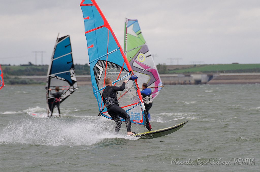 D2015-052-0912.jpg