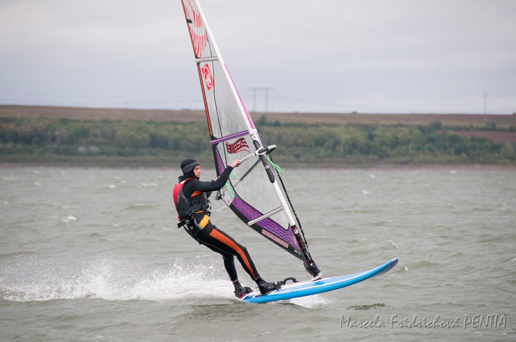 D2015-052-0914.jpg