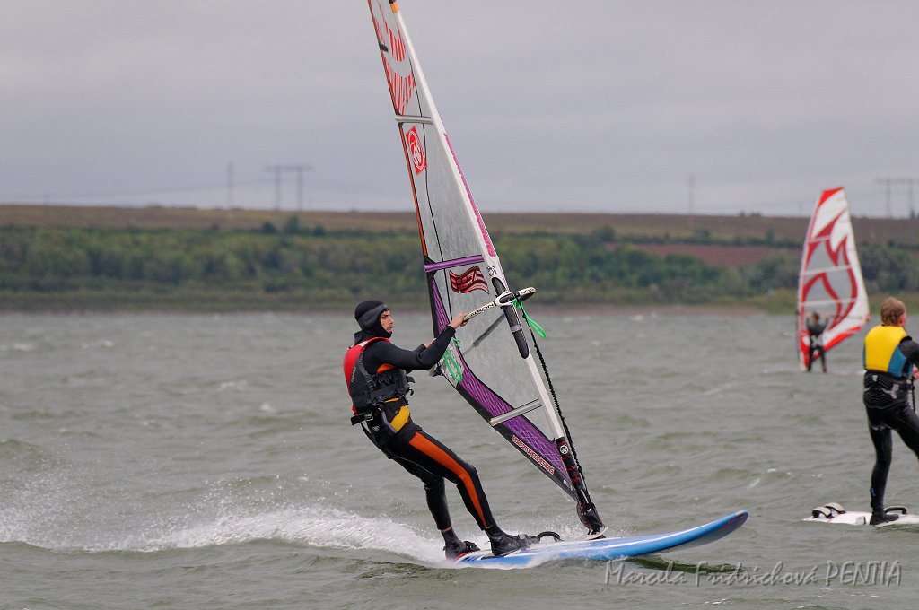 D2015-052-0915.jpg