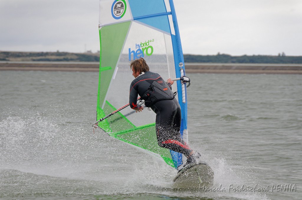 D2015-052-0924.jpg