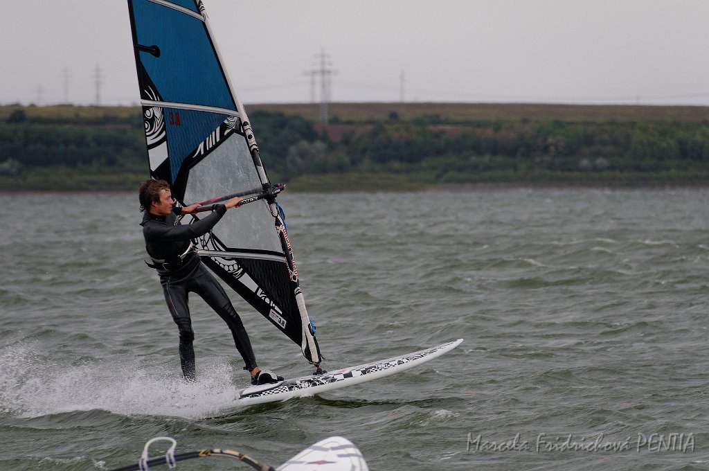 D2015-052-0967.jpg