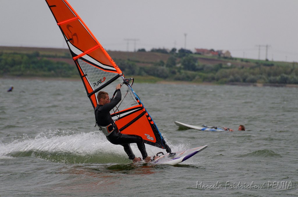D2015-052-0983.jpg